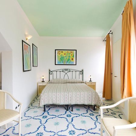 Hotel Villa Bianca Forio  Exterior photo