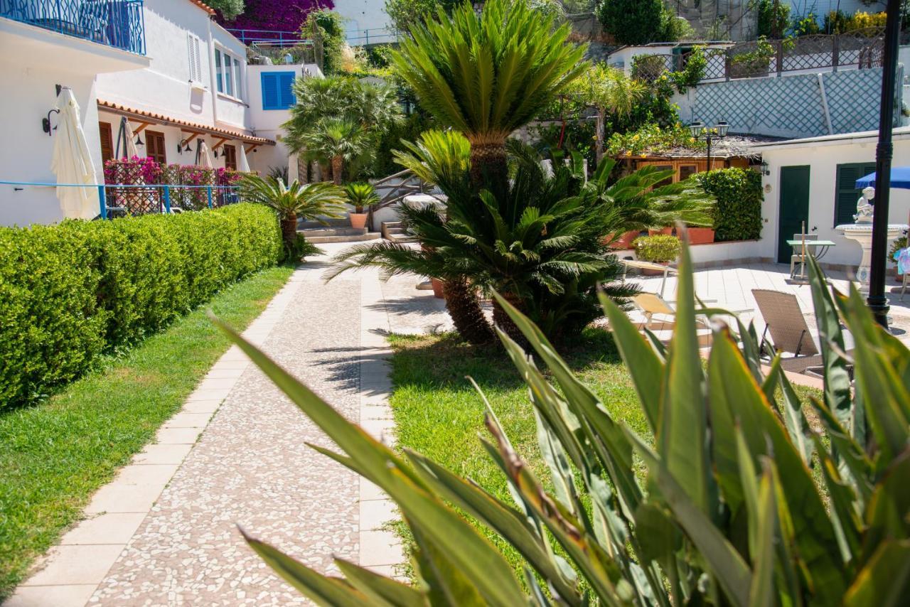 Hotel Villa Bianca Forio  Exterior photo