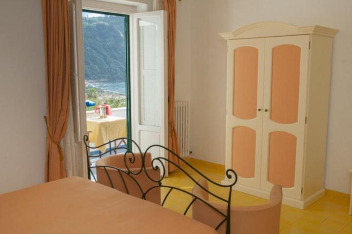 Hotel Villa Bianca Forio  Exterior photo
